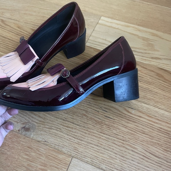 flat shoes - Picture 3 of 3